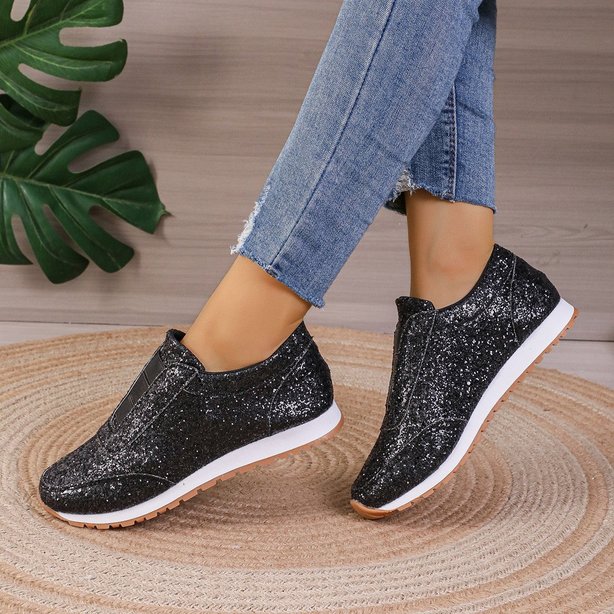 New Fashion Casual Round Toe Slip-on Shoes