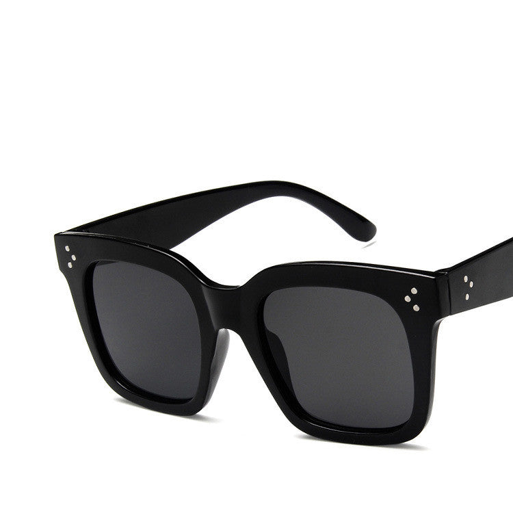 European And American Retro Square Frame Sunglasses