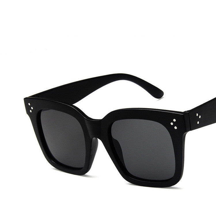 European And American Retro Square Frame Sunglasses