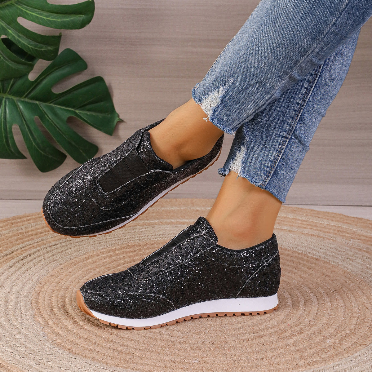 New Fashion Casual Round Toe Slip-on Shoes