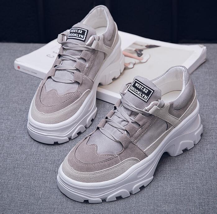 Women Thick Soled sneakers