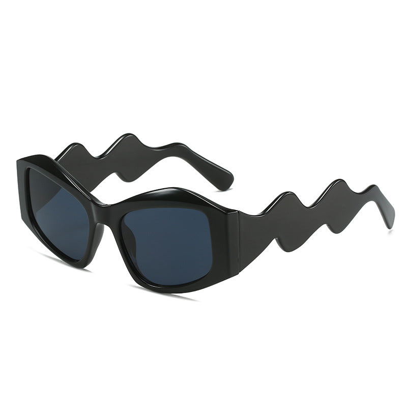 Fashionable Square Frame New Sunglasses