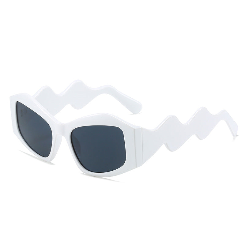 Fashionable Square Frame New Sunglasses