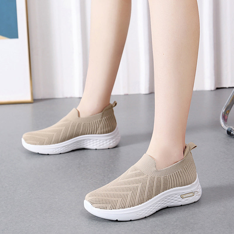 Casual Soft Sole Walking Sports Shoe