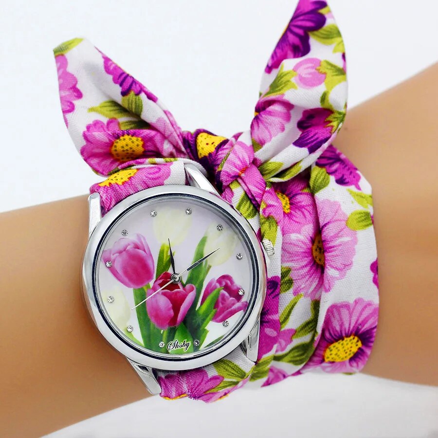 Ladies Flower Cloth Wristwatch