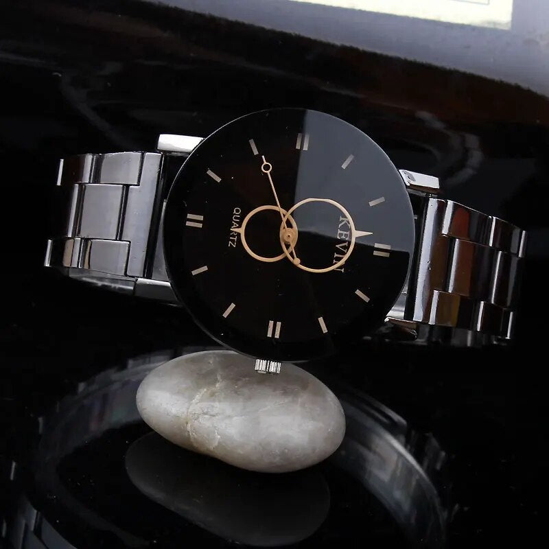 Black Round Dial Stainless Steel Band Quartz Wrist Watch