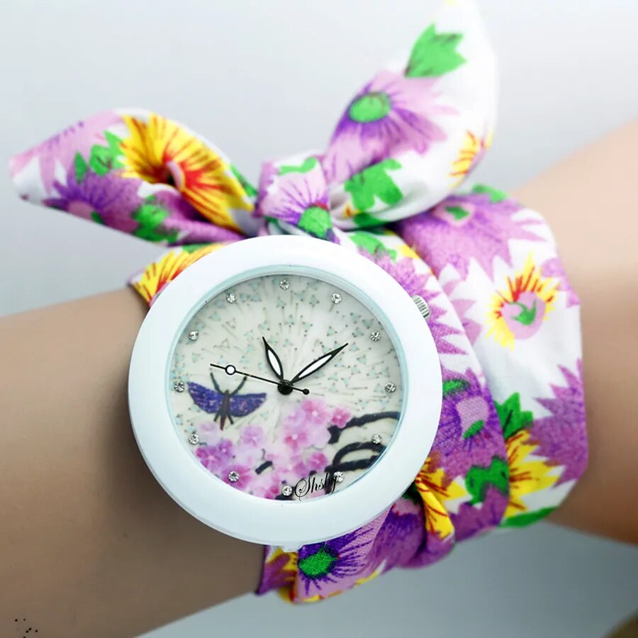 Ladies flower cloth wrist watch