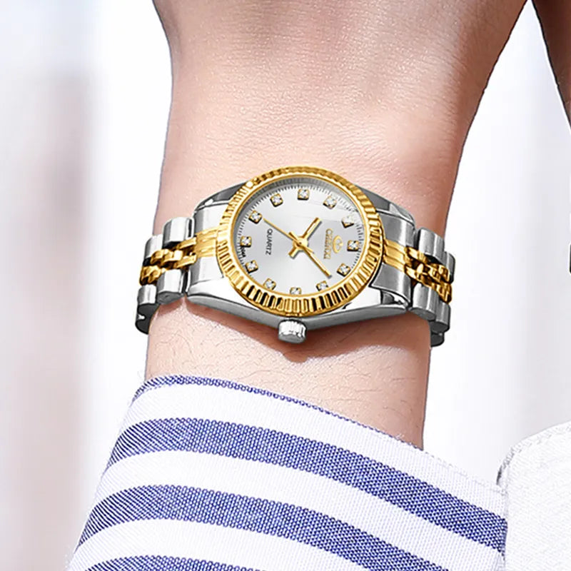 Women Golden & Silver Classic Quartz Watch