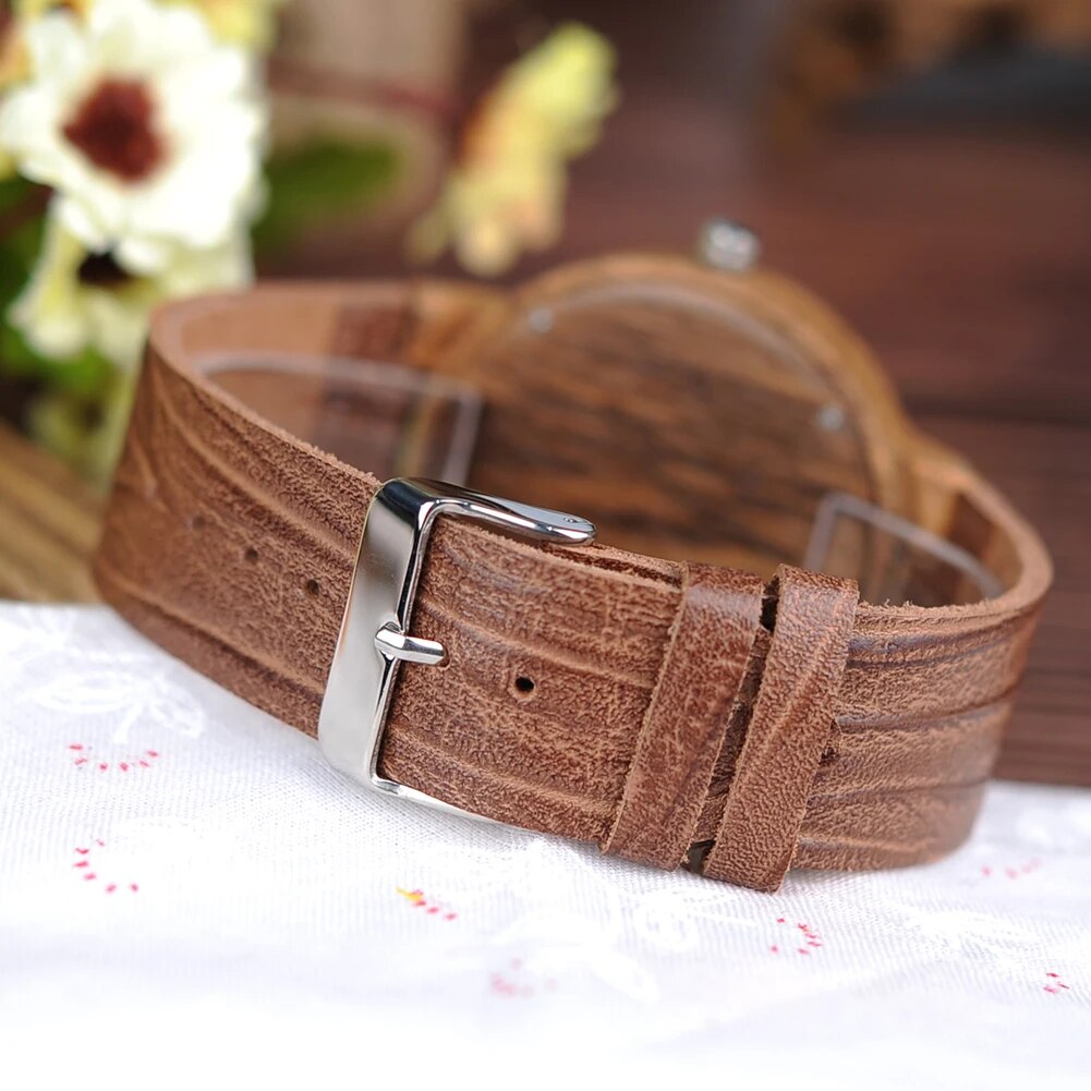 Women Top Luxury Bamboo Wristwatch with Leather