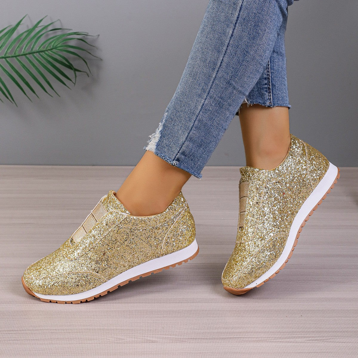 New Fashion Casual Round Toe Slip-on Shoes